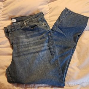 Plus Size Signature Levi's Mid-Rise Slim